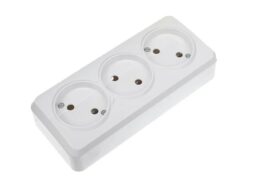 Розетка SMARTBUY 3-местная 10А, ОУ, без заземления белая "Юпитер" (SBE-03w-10-S3-N) (1/10/100)