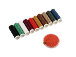 Швейный набор, 10 катушек + иголки